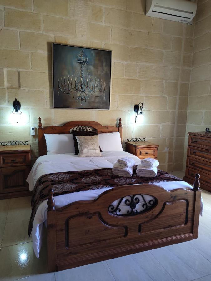 Warda Accommodation Xewkija Exterior foto