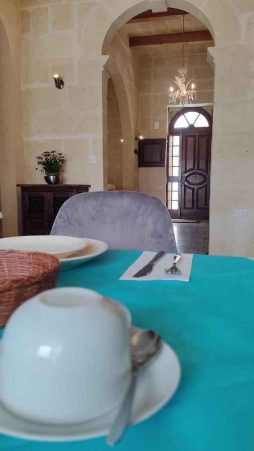 Warda Accommodation Xewkija Exterior foto
